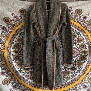 Long knitted Roots sweater size medium